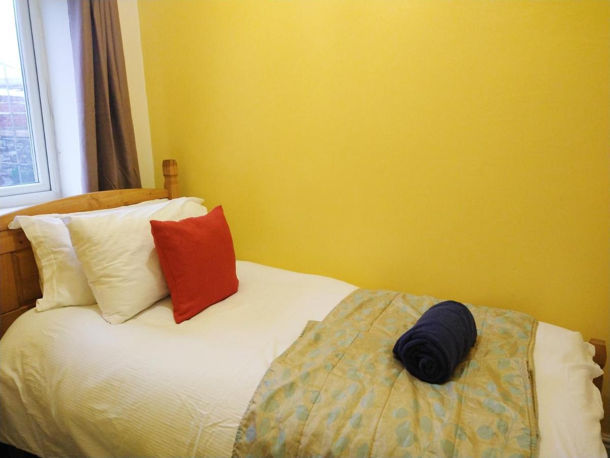 Derwent Street Apartment 2 - Self Contained - 2 Bed Self Catering Apartment เวิร์คคิงตัน ภายนอก รูปภาพ